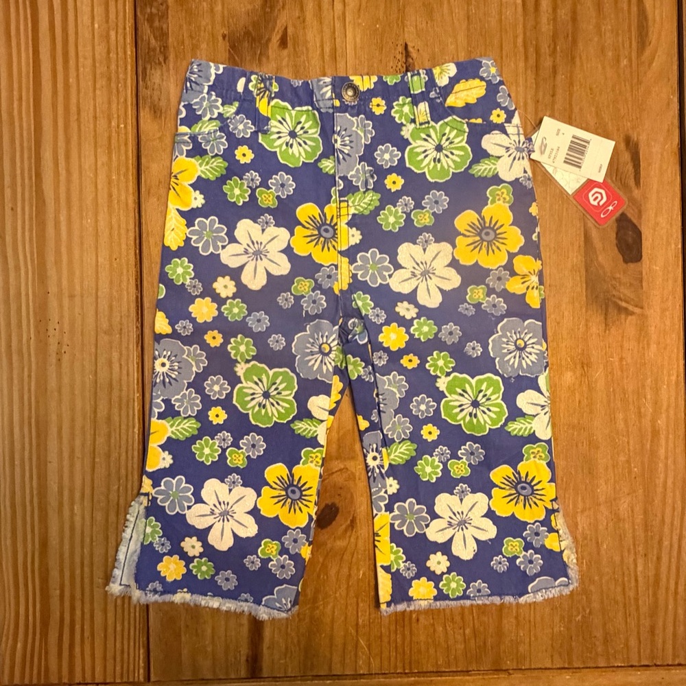 NWT OP Girls Surfer Swim Performance Capris